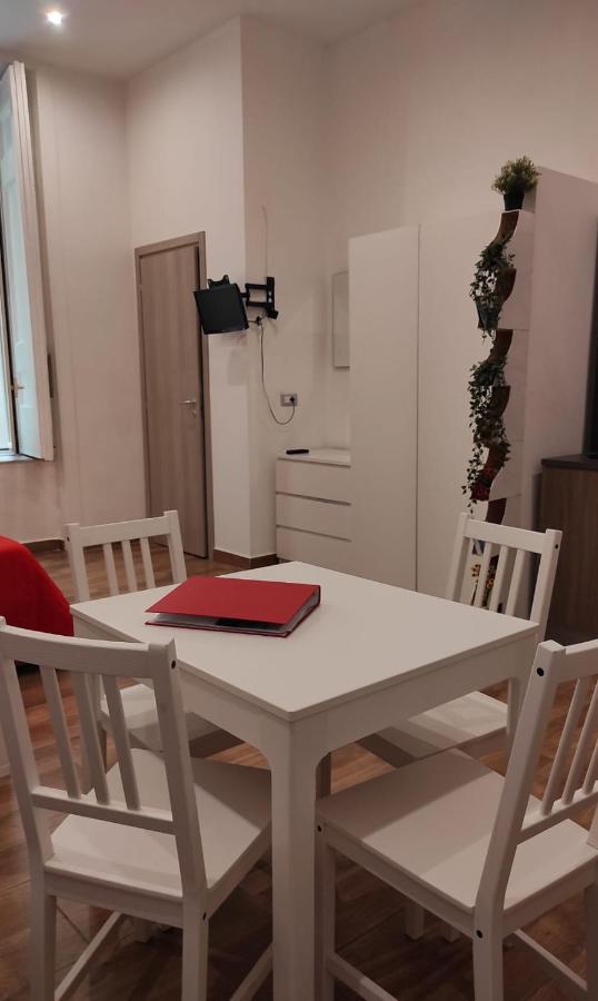 Piazza Dante 22 Apartment Naples Luaran gambar