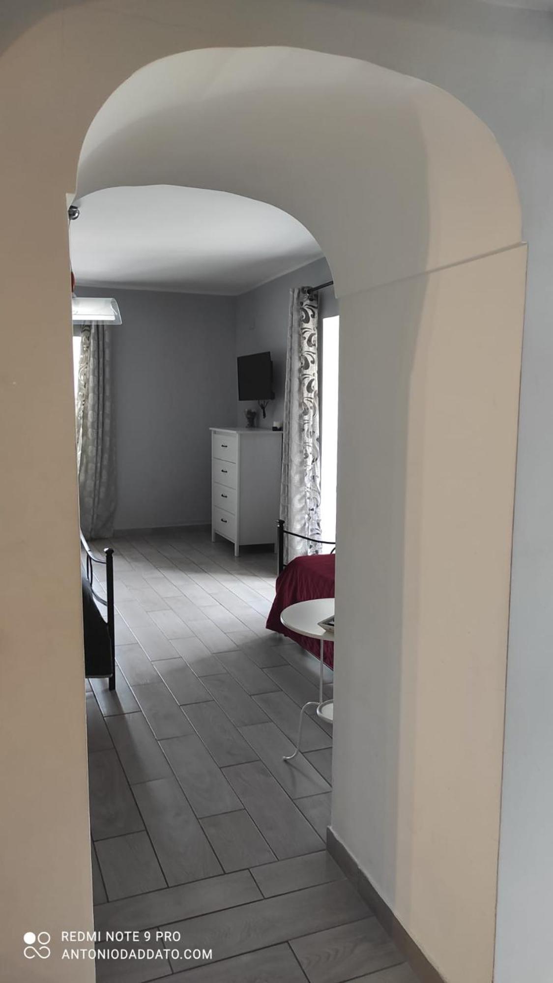 Piazza Dante 22 Apartment Naples Bilik gambar
