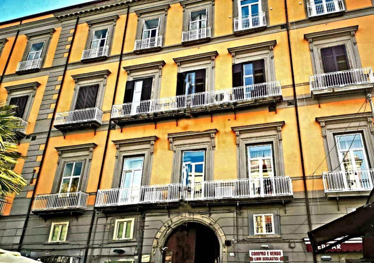 Piazza Dante 22 Apartment Naples Luaran gambar