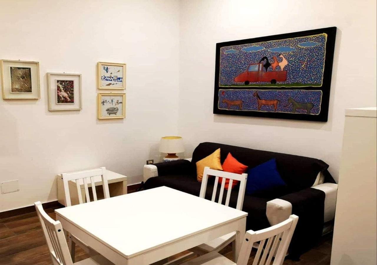Piazza Dante 22 Apartment Naples Luaran gambar